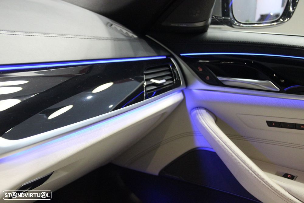 BMW 540 d xDrive Line Luxury Auto - 35