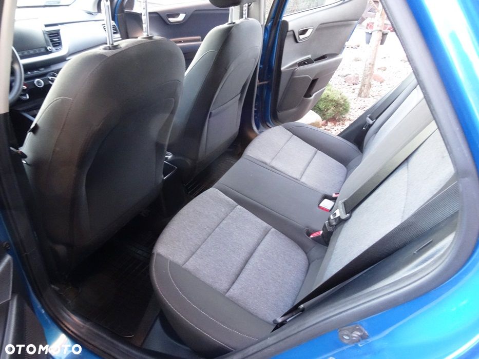 Kia Stonic 1.0 T-GDI L Business Line - 16