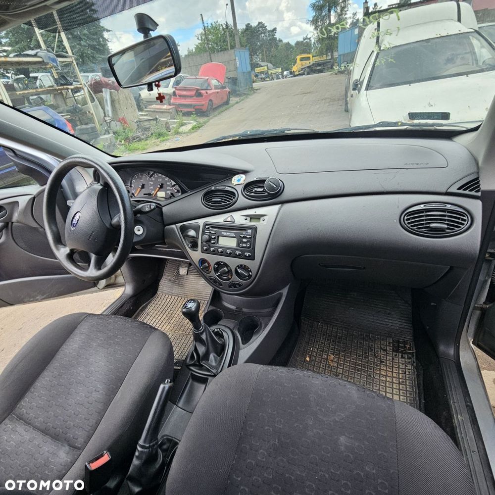 Ford Focus (2004r) 1,6 B 74 KW / 100 KM pojazd na części - 10