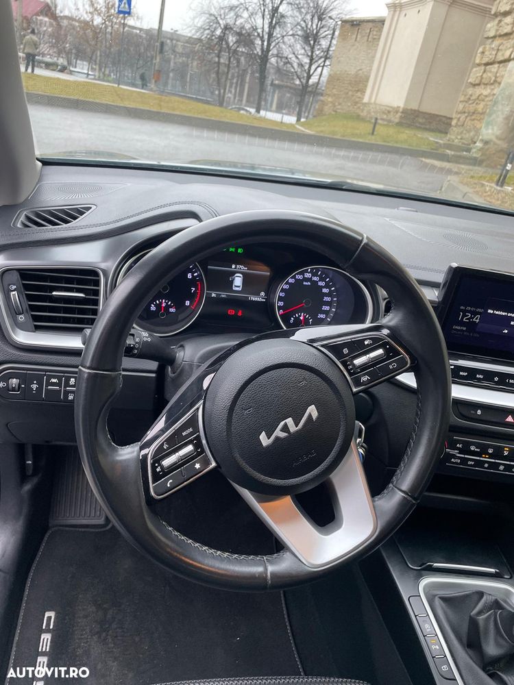 Kia Ceed 1.0 T-GDI GT Line - 10