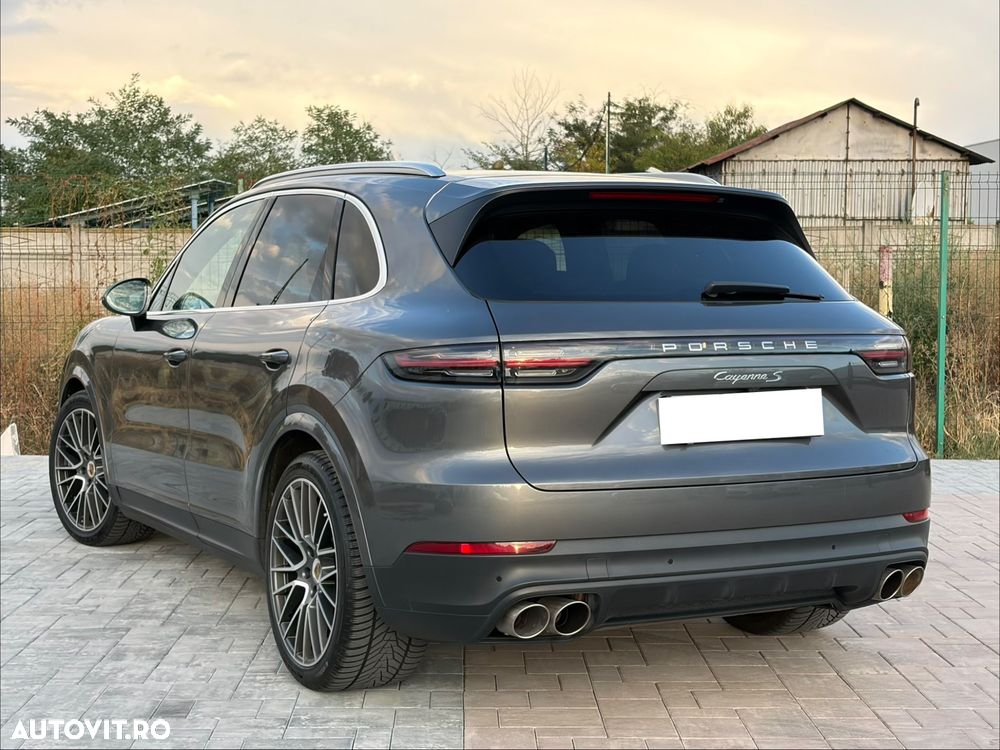 Porsche Cayenne S Tiptronic S - 4