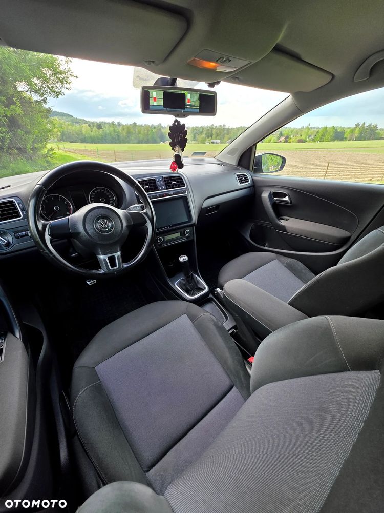 Volkswagen Polo - 19