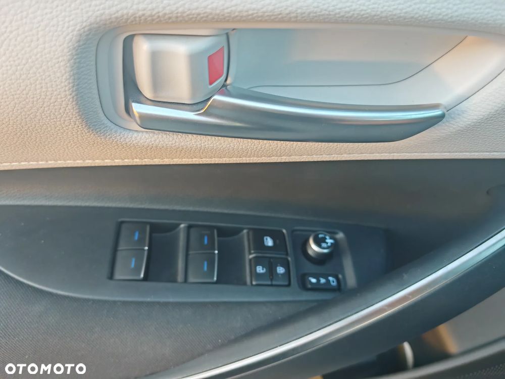 Toyota Corolla - 14
