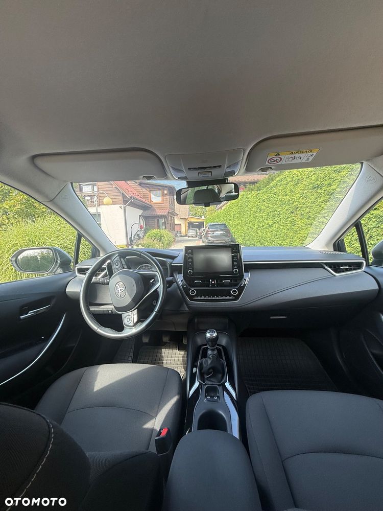 Toyota Corolla 1.5 Comfort - 12