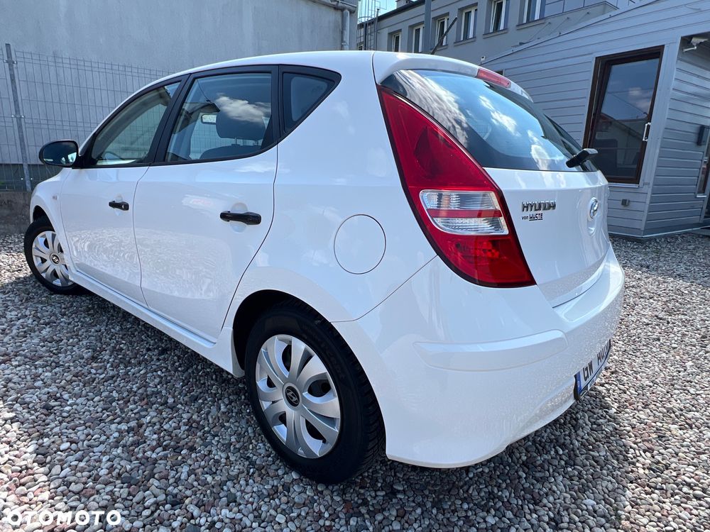 Hyundai i30 1.4 FIFA WM Edition - 8