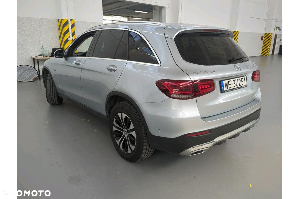 Mercedes-Benz GLC - 2