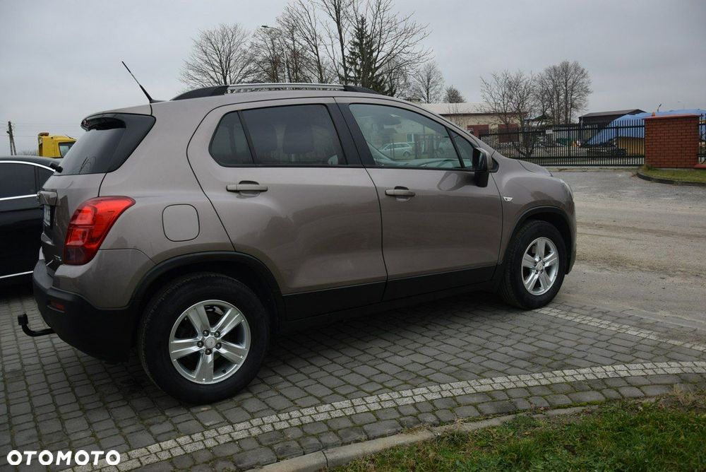 Chevrolet Trax 1.6 LS - 10