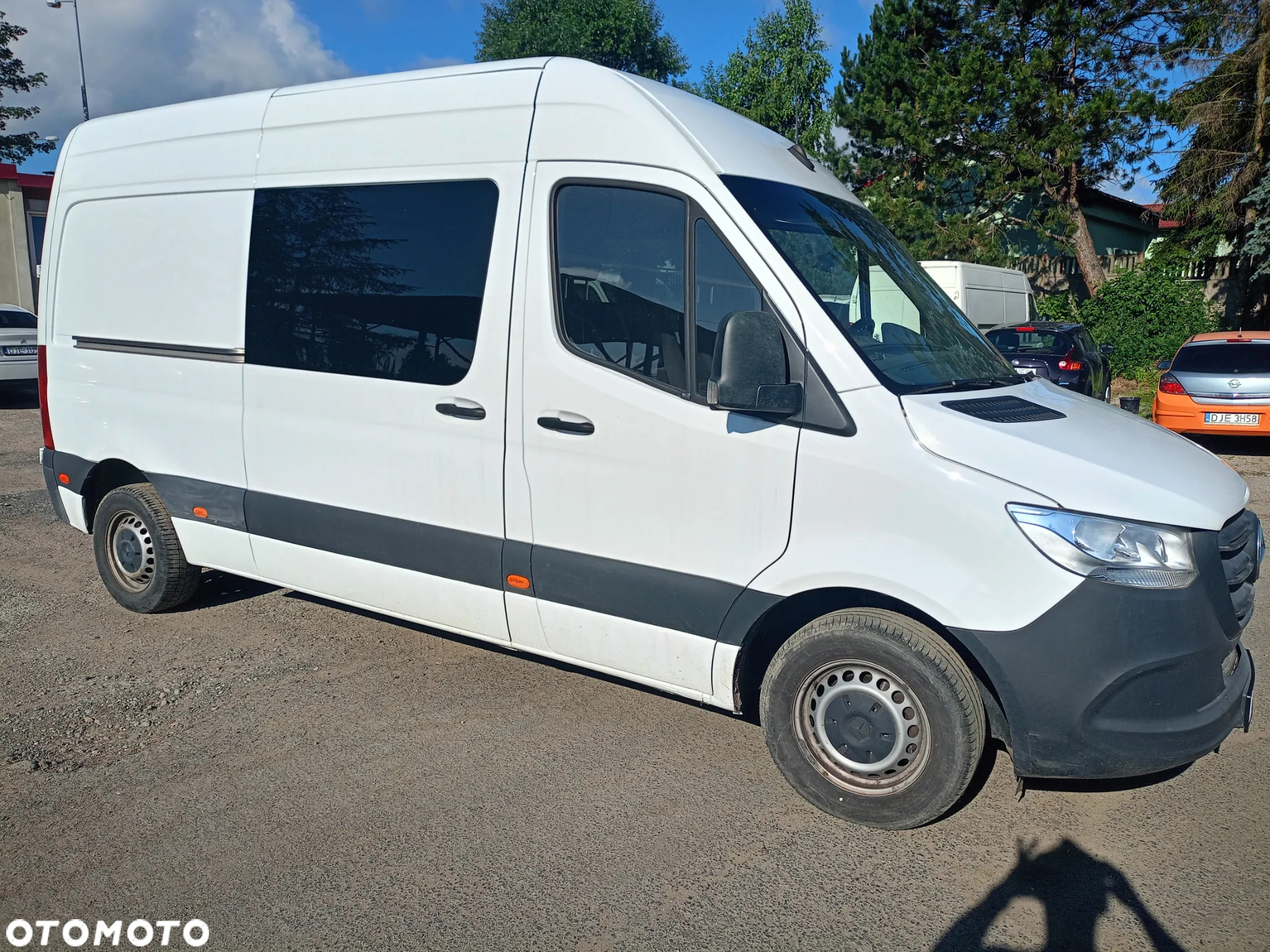 Mercedes-Benz Sprinter - 5