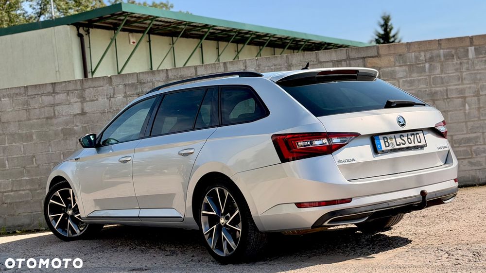 Skoda Superb 1.8 TSI DSG SportLine - 13