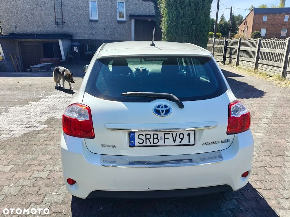 Toyota Auris - 4