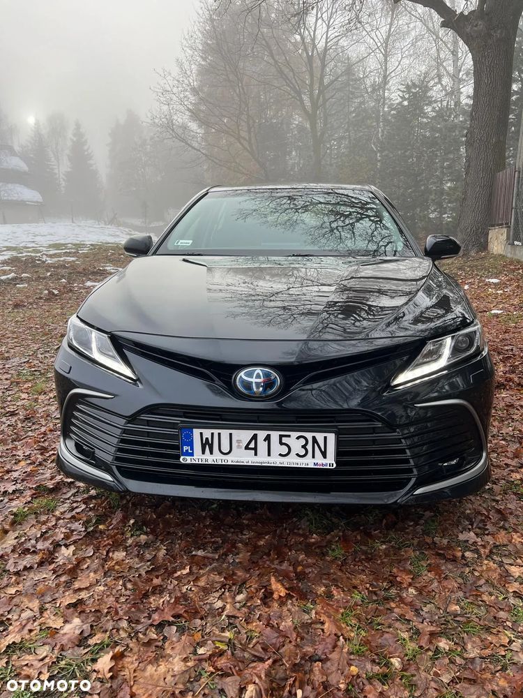 Toyota Camry 2.5 Hybrid Comfort CVT - 2