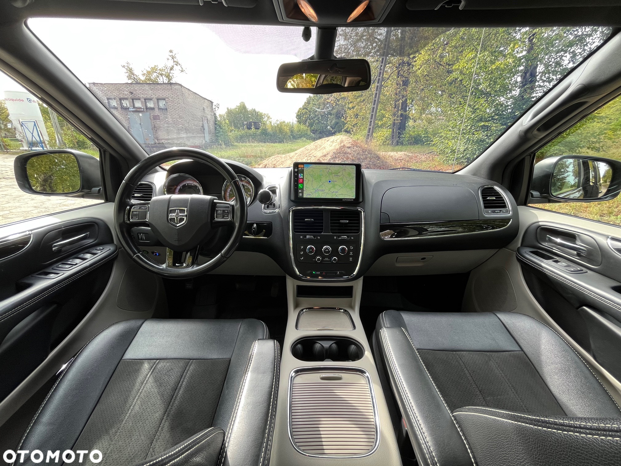 Dodge Grand Caravan - 17