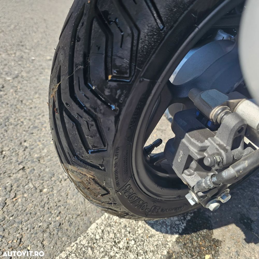 Honda PCX 125 - 8