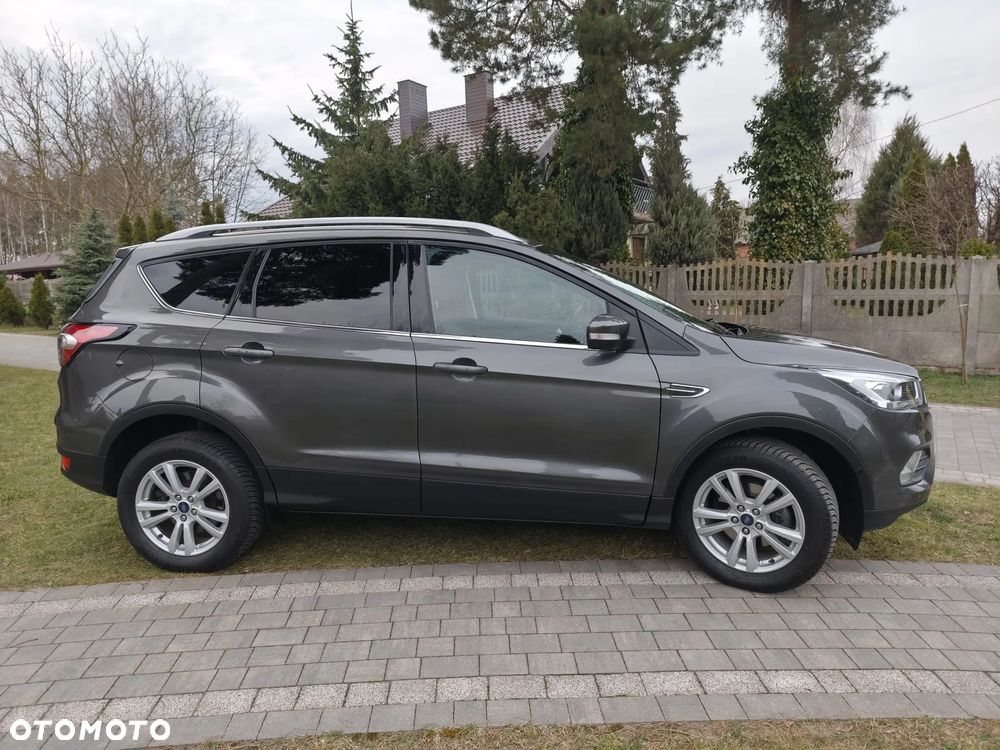 Ford Kuga - 5