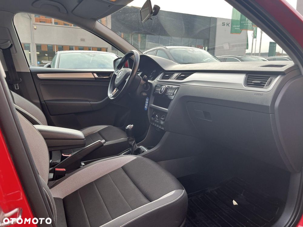 Skoda RAPID 1.0 TSI Ambition - 28