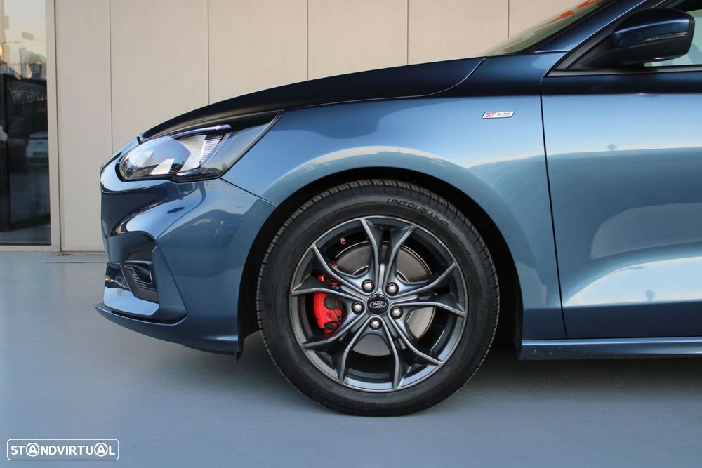 Ford Focus SW 1.5 TDCi EcoBlue ST-Line - 17
