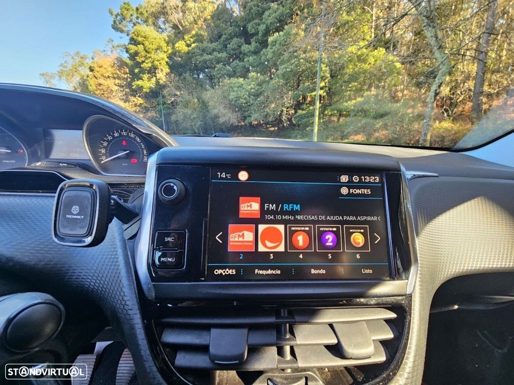 Peugeot 208 1.6 BlueHDi Allure - 8