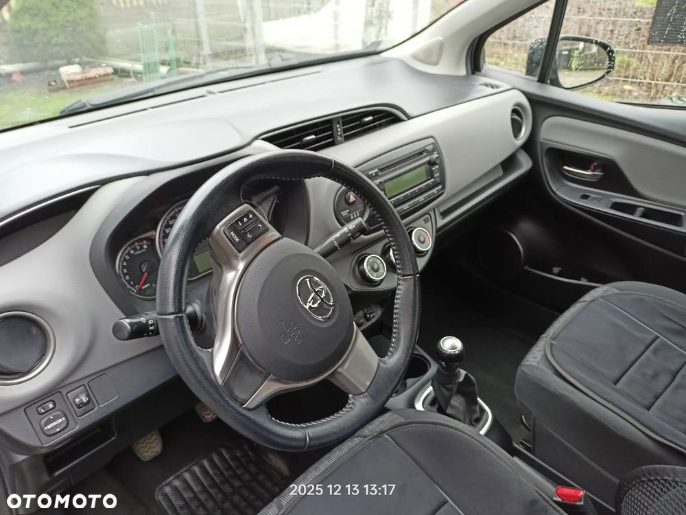 Toyota Yaris 1.0 Active - 7