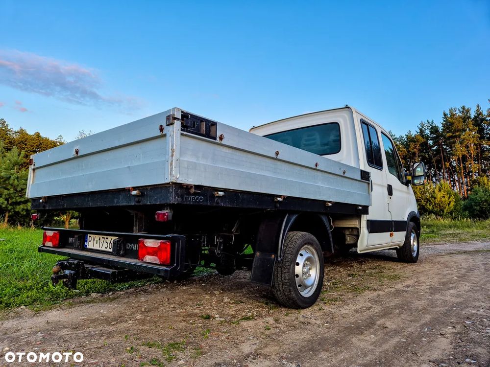 Iveco Daily Doka # 7 Miejsc # Hak 3,5t # 2.3 120KM # ZAREJESTROWANY - 4
