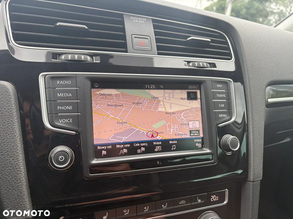 Volkswagen Golf 1.4 TSI BMT Highline DSG - 19