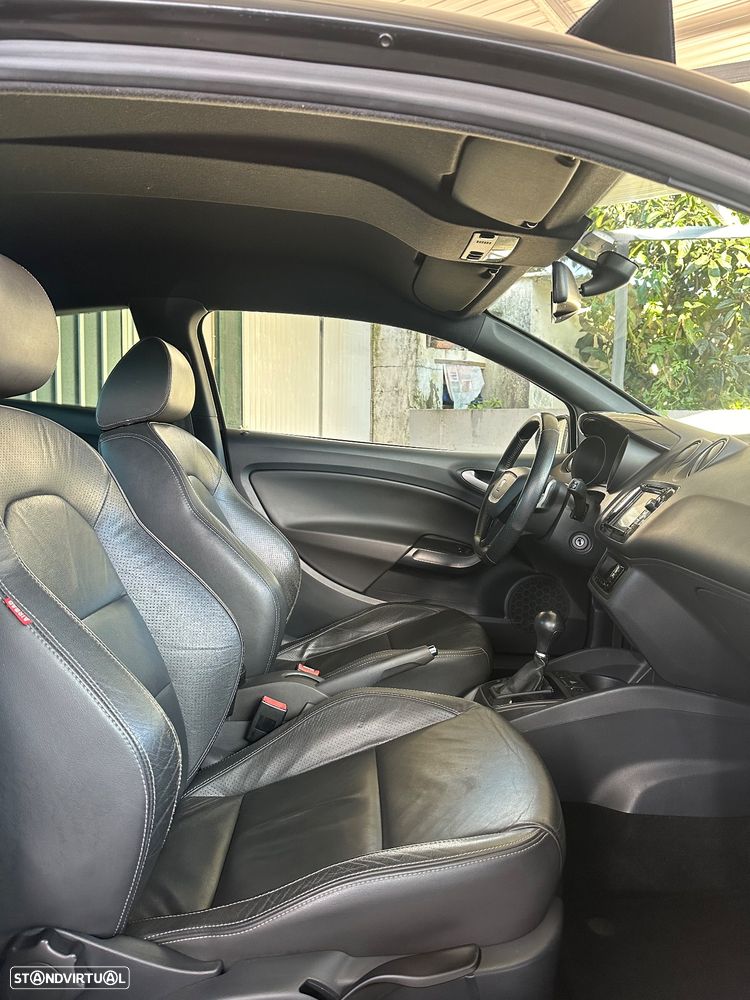SEAT Ibiza SC 1.4 TSI DSG Cupra - 22