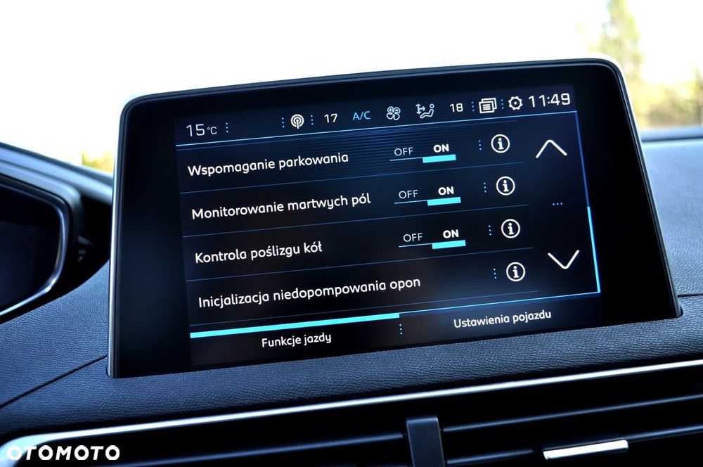 Peugeot 3008 1.2 PureTech Allure S&S EAT8 - 30