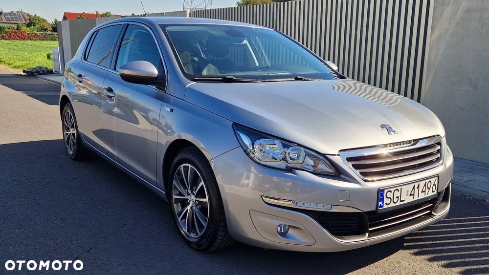 Peugeot 308 - 25
