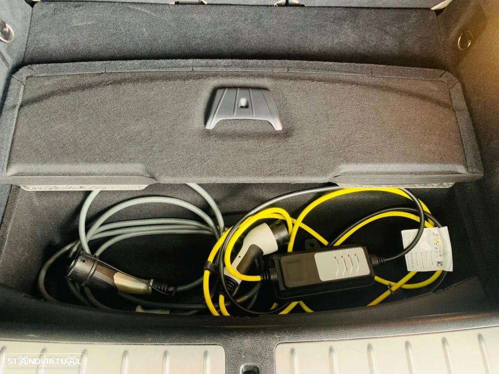 BMW X2 25 e xDrive - 38