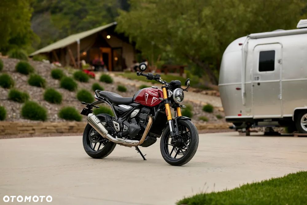 Triumph Inny - 2