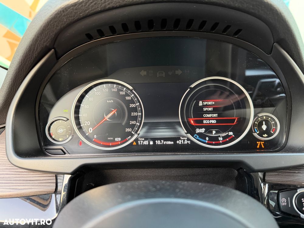 BMW X5 xDrive30d - 37