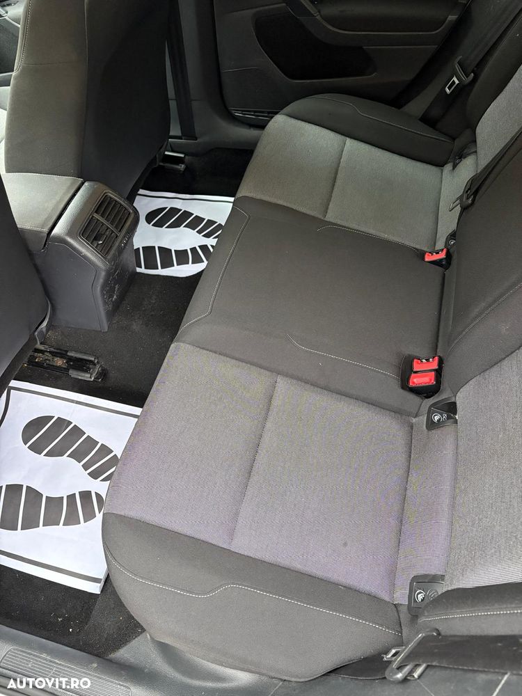 Volkswagen Golf 1.6 TDI - 14