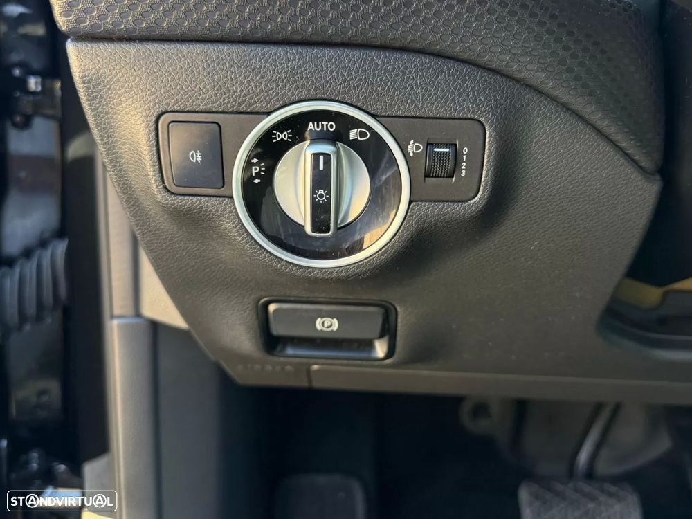 Mercedes-Benz A 180 CDI 7G-DCT StreetStyle - 21