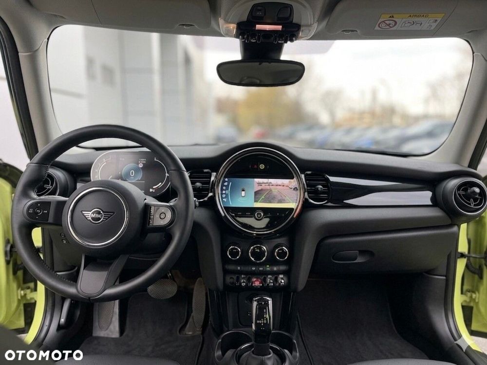 MINI Cooper Classic Trim - 5