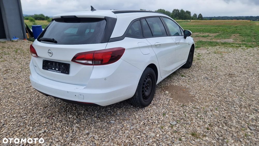 Opel Astra 1.6 D (CDTI) Automatik Business - 3
