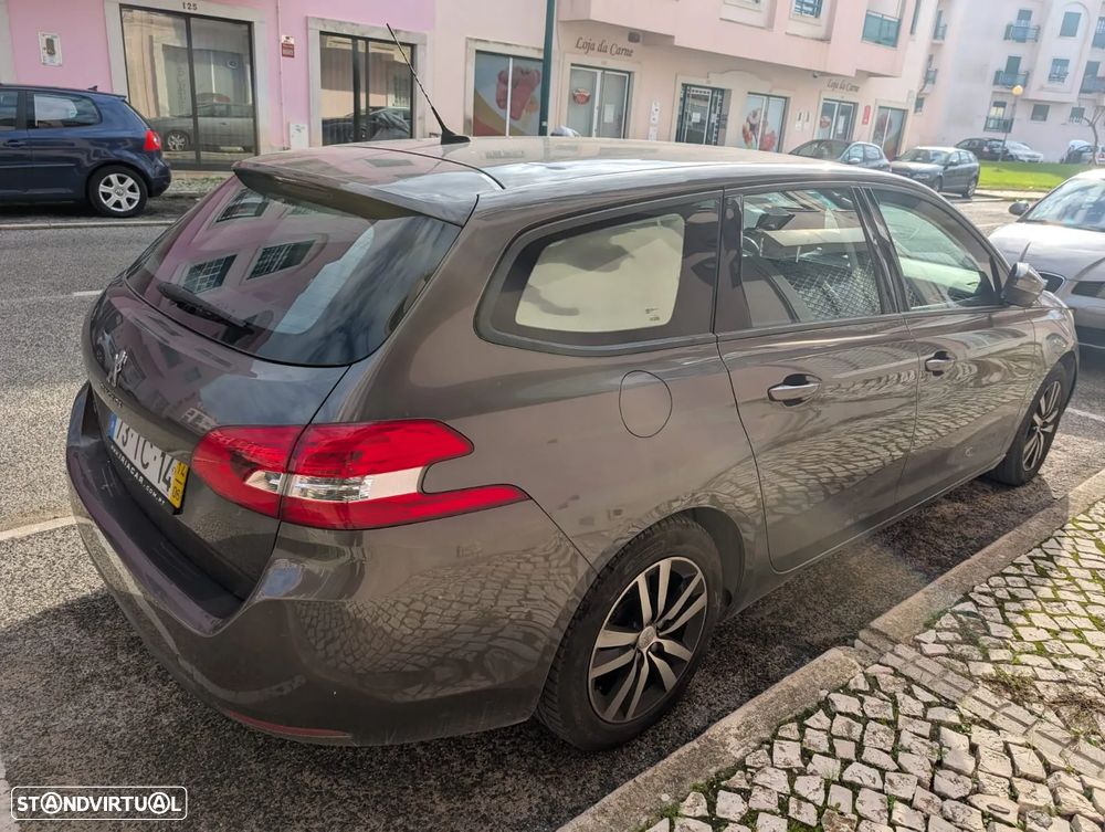 Peugeot 308 1.6 e-HDi Access - 4