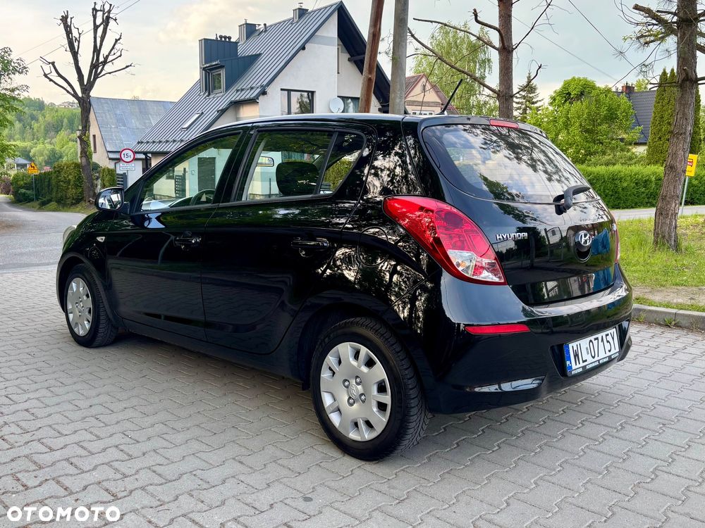 Hyundai i20 1.25 Wersja Jubileuszowa - 11