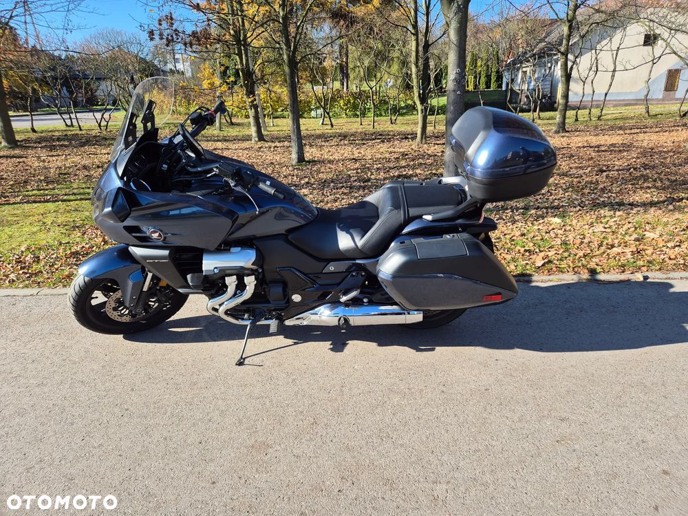 Honda CTX - 2