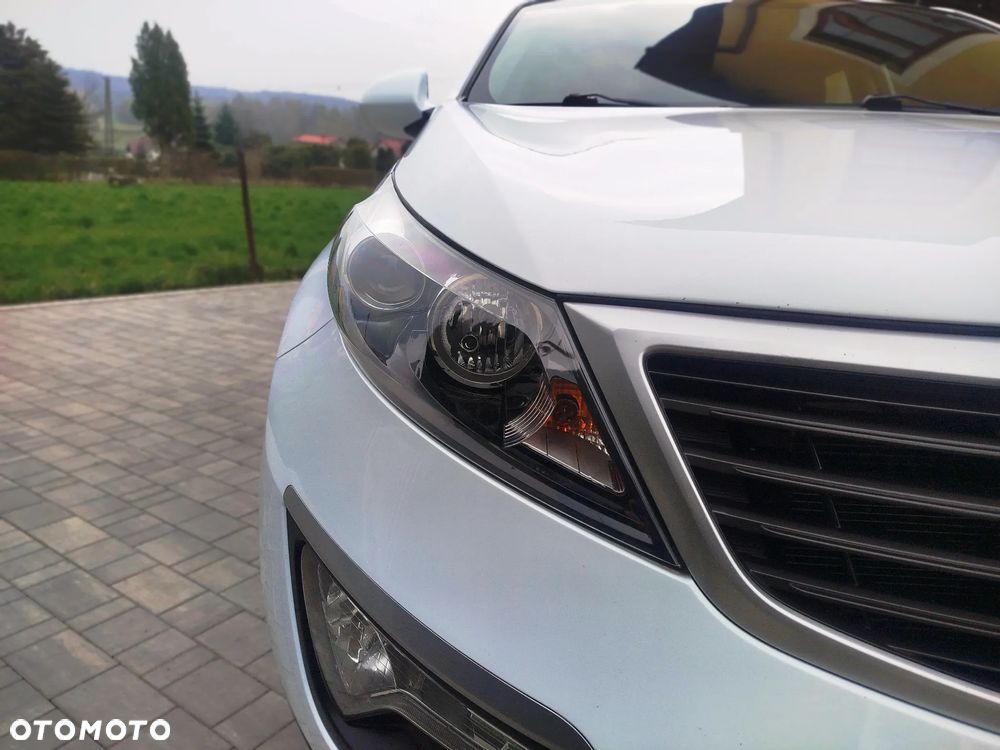 Kia Sportage 2,0 CRDI AWD Spirit - 3