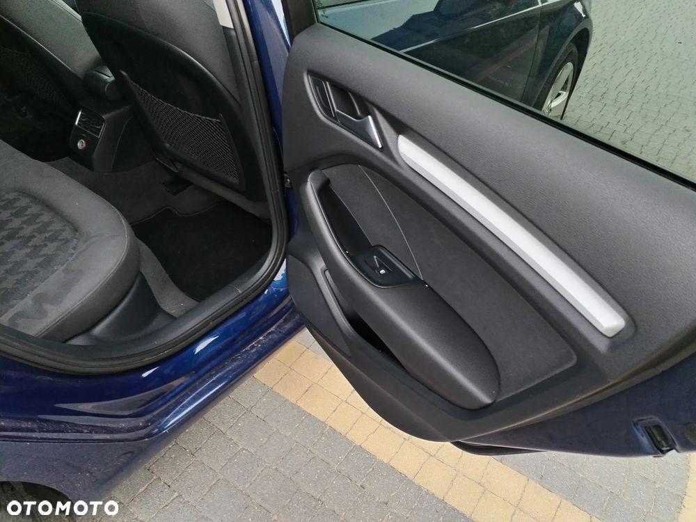 Audi A3 Sportback - 16
