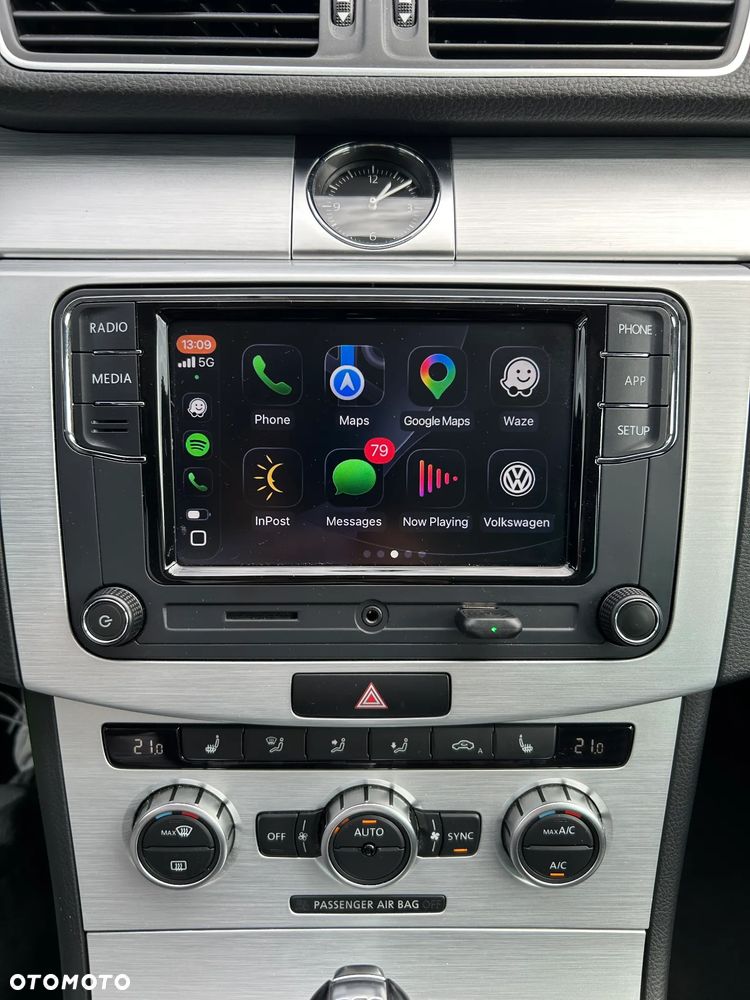 Volkswagen Passat Variant - 21