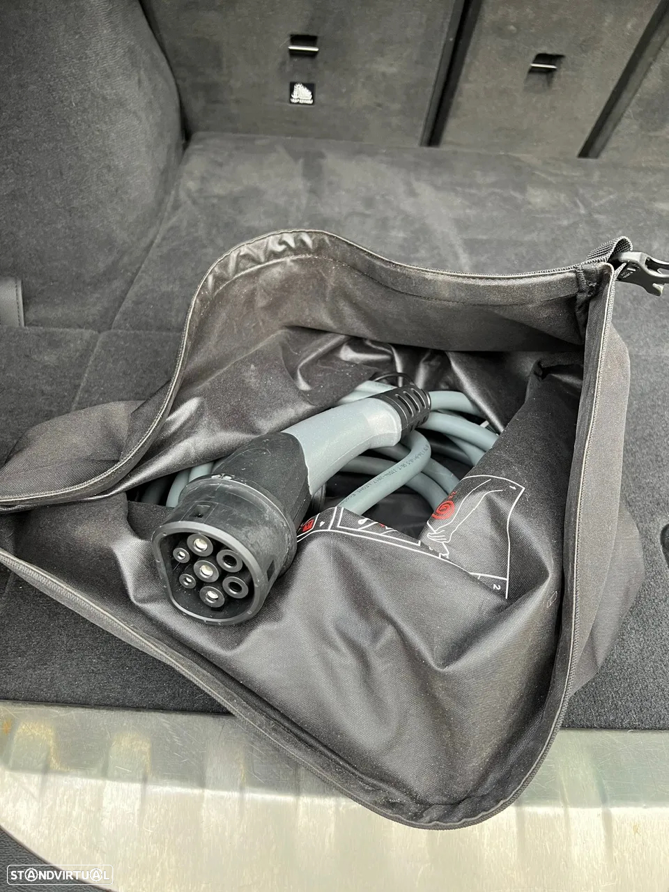 BMW 330 e Touring Pack M Auto - 33