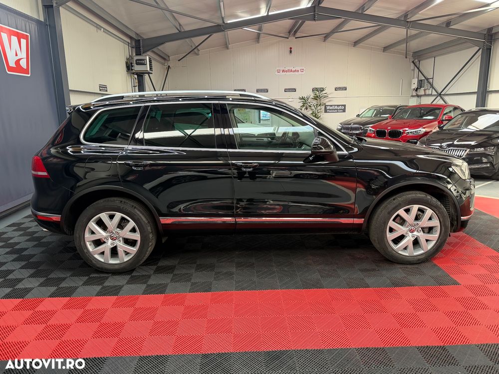 Volkswagen Touareg 3.0 V6 TDI BMT - 3