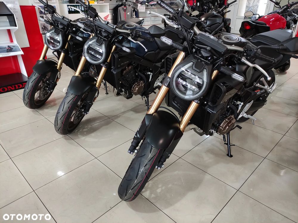 Honda CB - 2