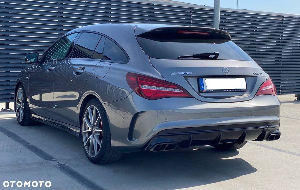 Mercedes-Benz CLA AMG 45 4-Matic - 14