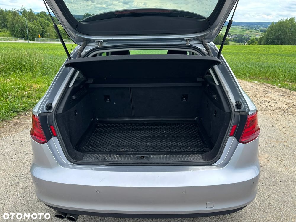 Audi A3 Sportback 1.8 TFSI Quattro Attraction S tronic - 10
