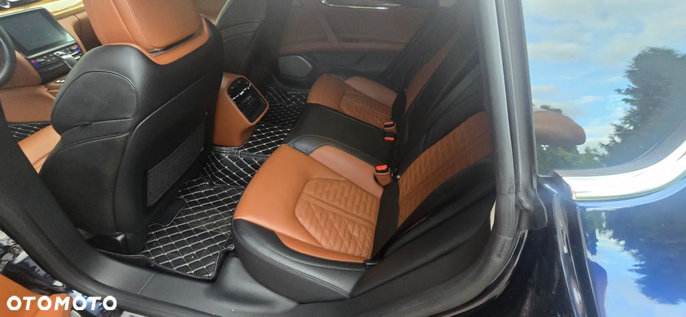 Maserati Quattroporte Q4 GranLusso - 16