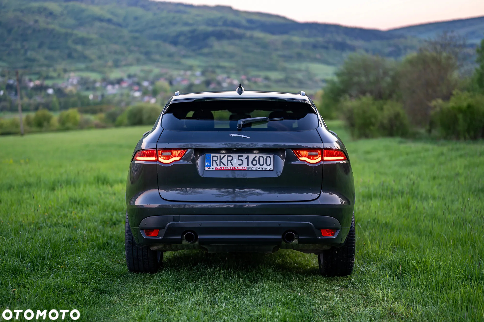 Jaguar F-Pace 3.0 TDV6 AWD R-Sport - 31