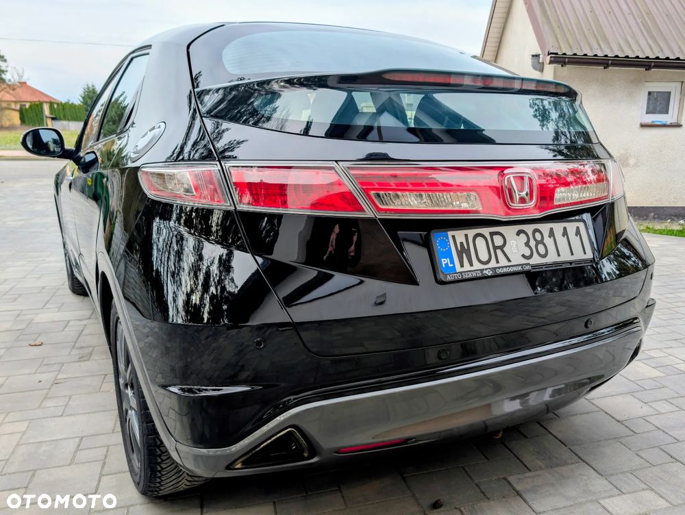 Honda Civic 1.8i-VTEC Executive - 11