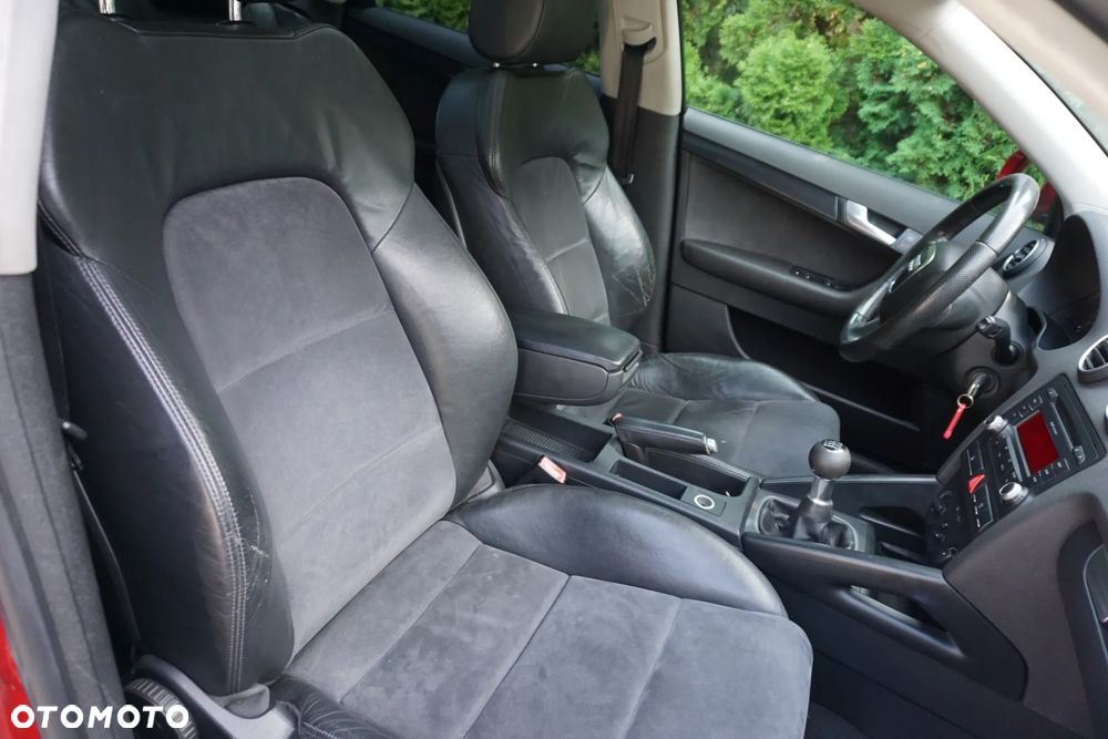 Audi A3 Sportback 2.0 TDI quattro Attraction - 10