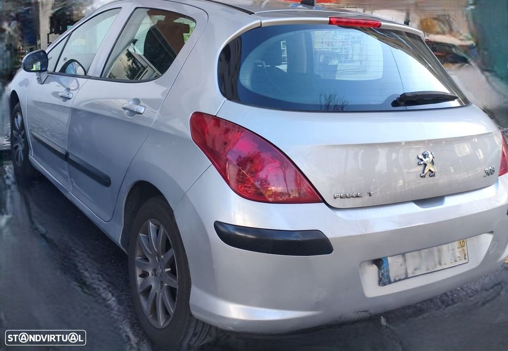 Peugeot 308 1.6 HDi Executive - 2